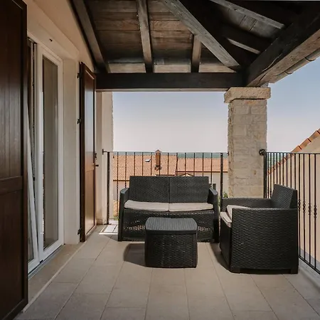 Villa Vista San Lorenzo *